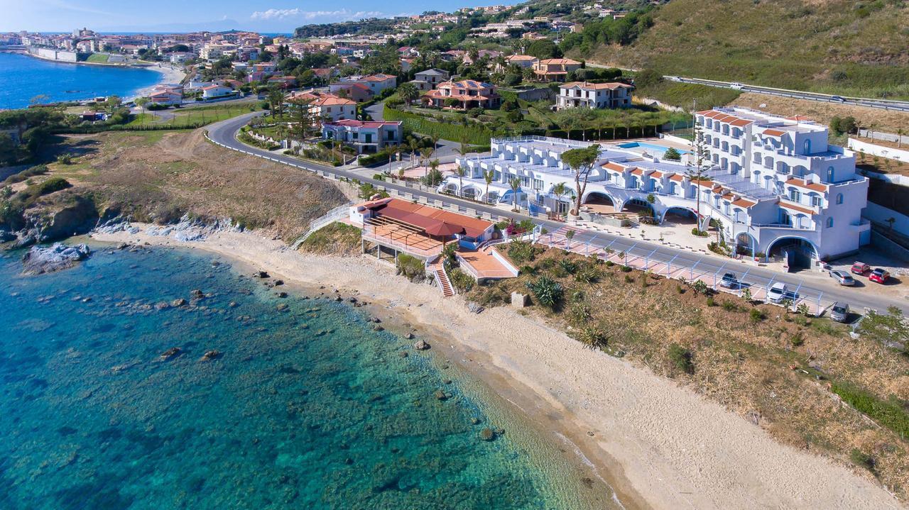 Hotel Ferretti Diamante Exterior photo